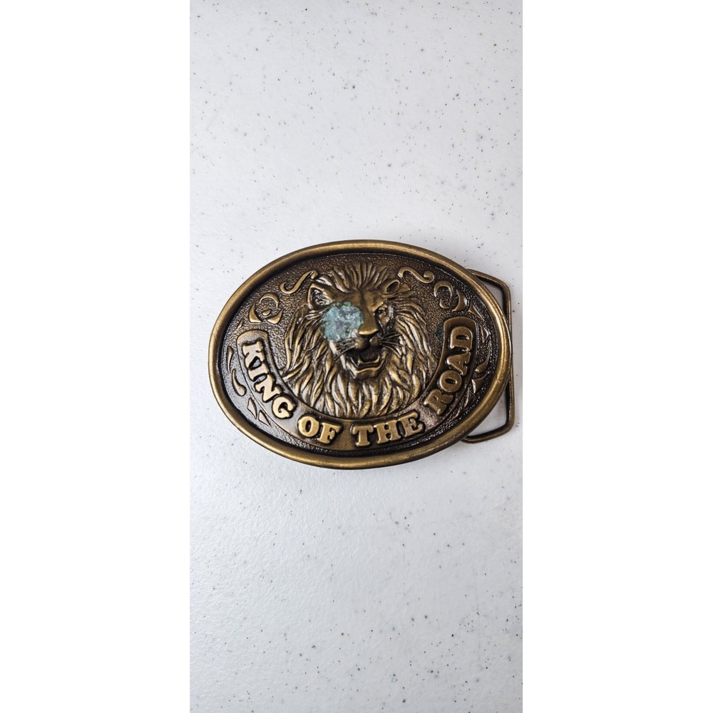 Vintage 76 Truckstop King Of The Road Belt Buckle Brass Tone Lion Trucker